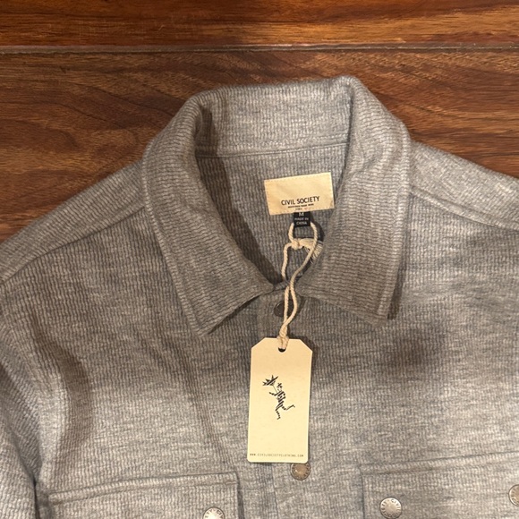 Men's Gray Button-Up Shirt Jacket - Picture 2 of 3